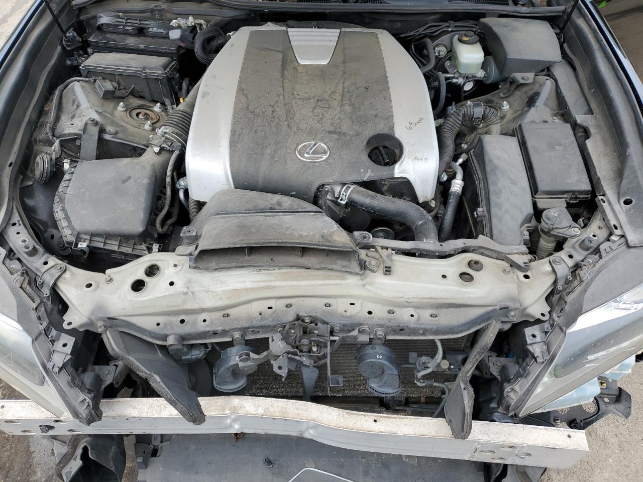 2014 Lexus GS - Image 11