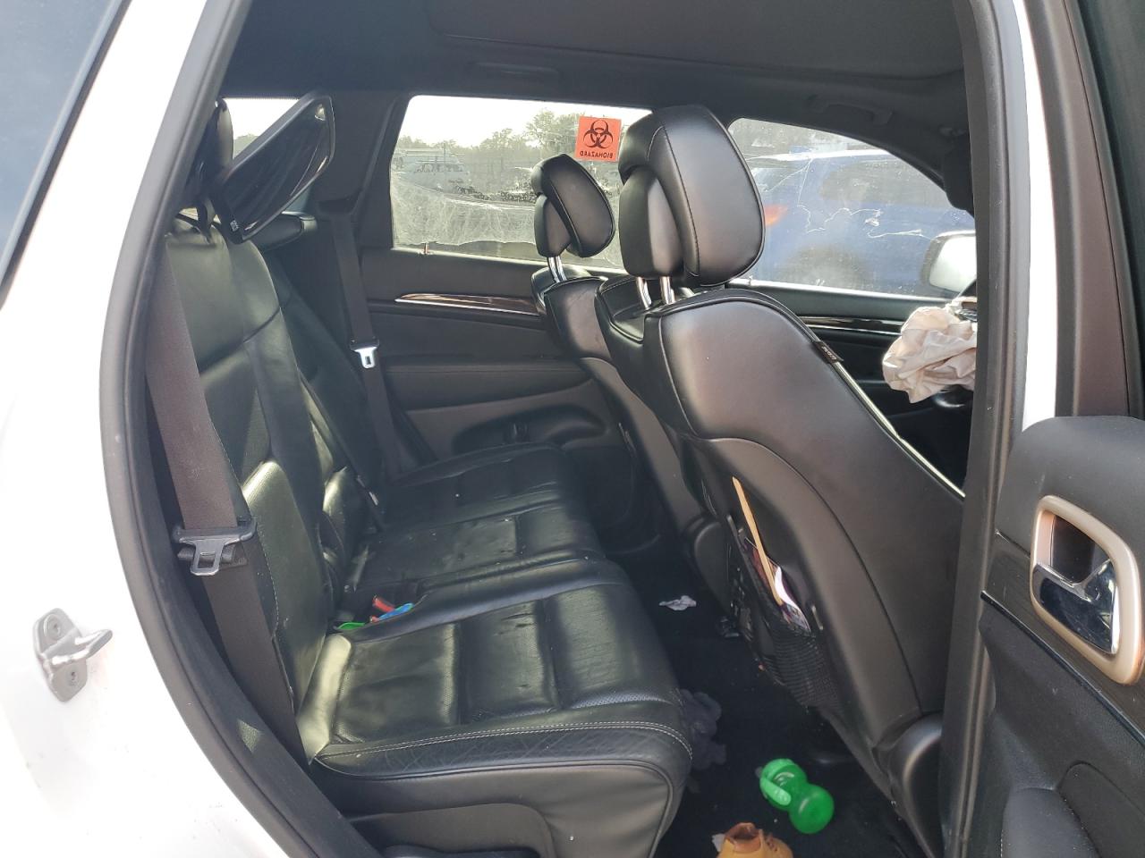 2014 Jeep Grand Cherokee - Image 11