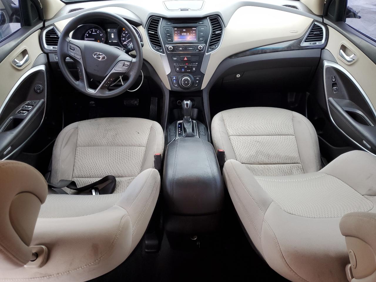2018 Hyundai Santa Fe - Image 8