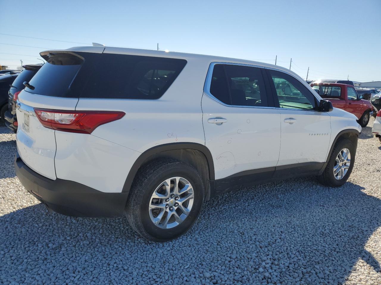 2020 Chevrolet Traverse - Image 3