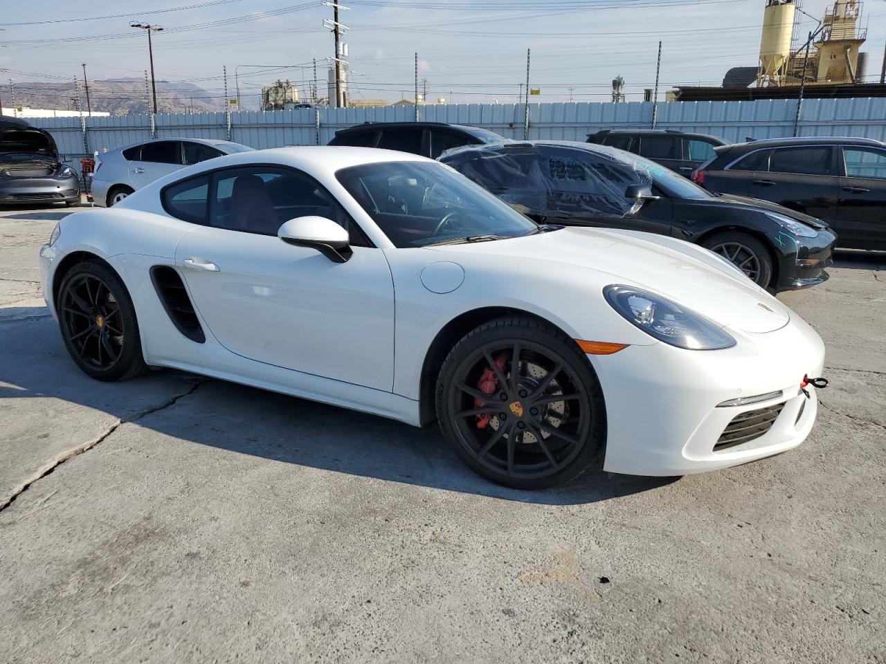 2018 Porsche Cayman - Image 4