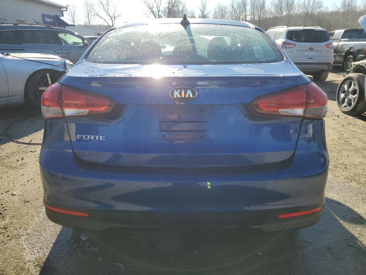 2017 Kia Forte - Image 6