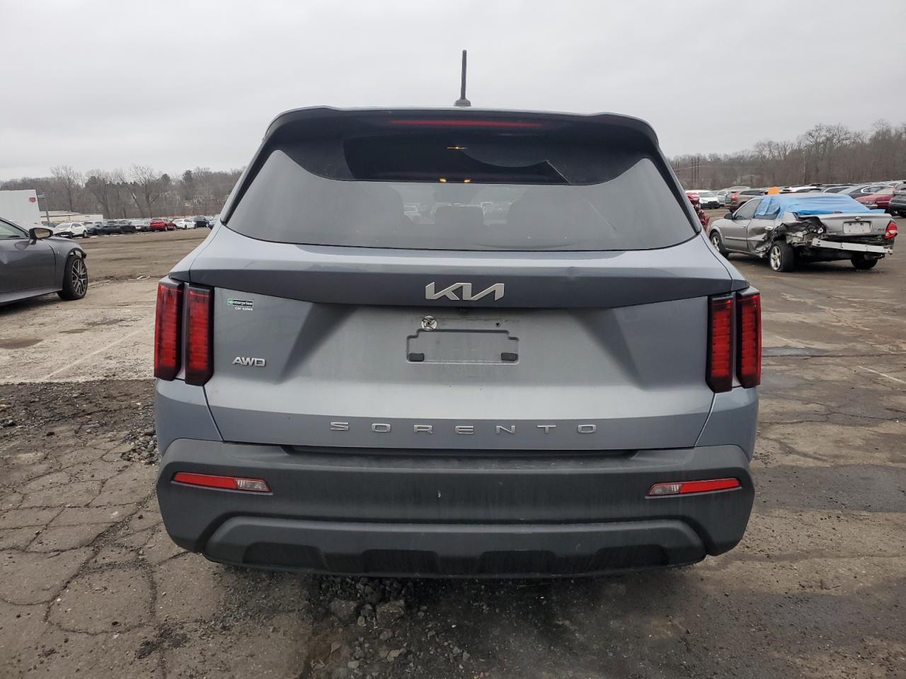 2022 Kia Sorento - Image 6