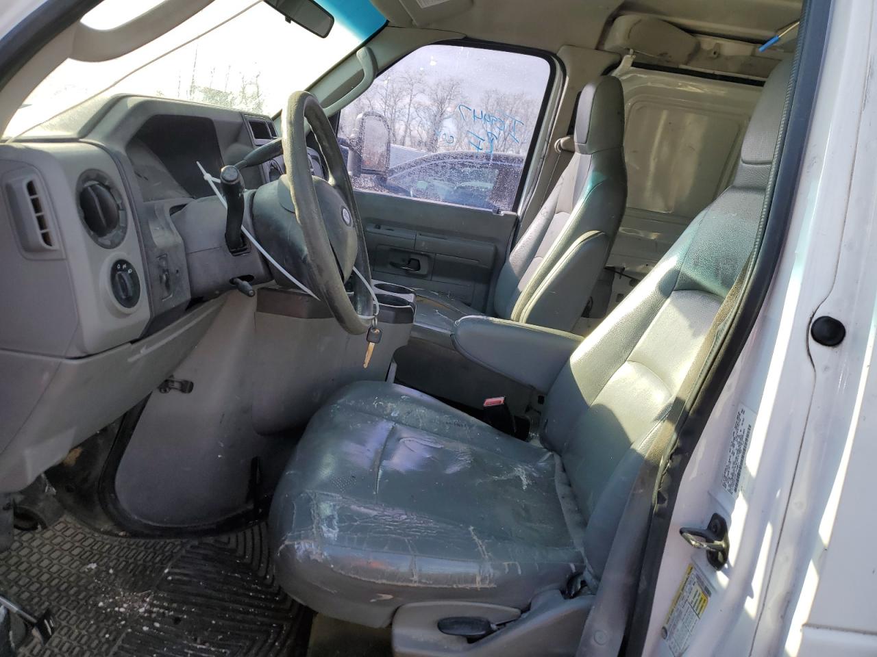2014 Ford Econoline - Image 7