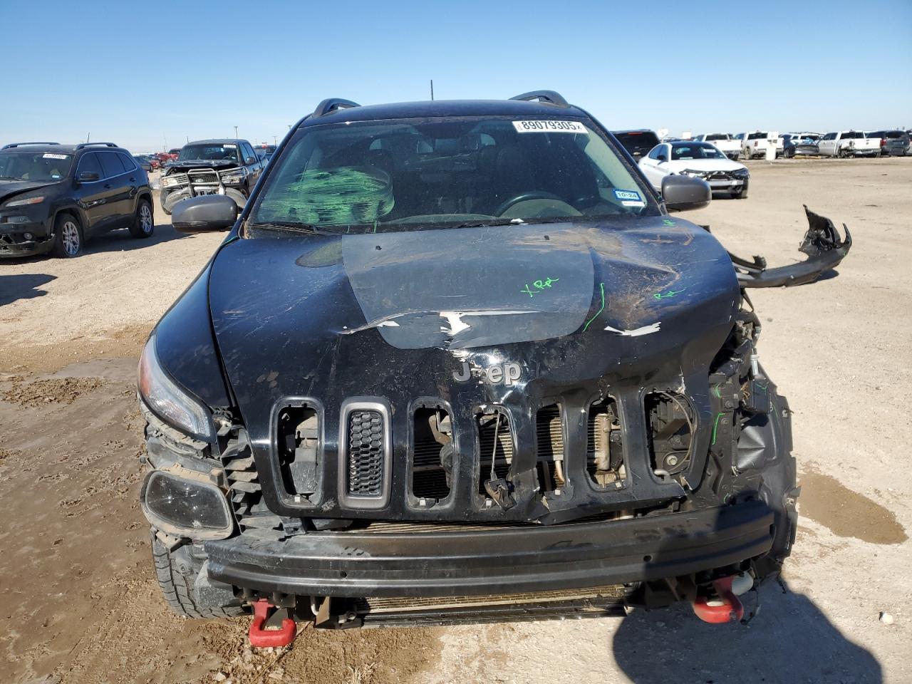2018 Jeep Cherokee - Image 5