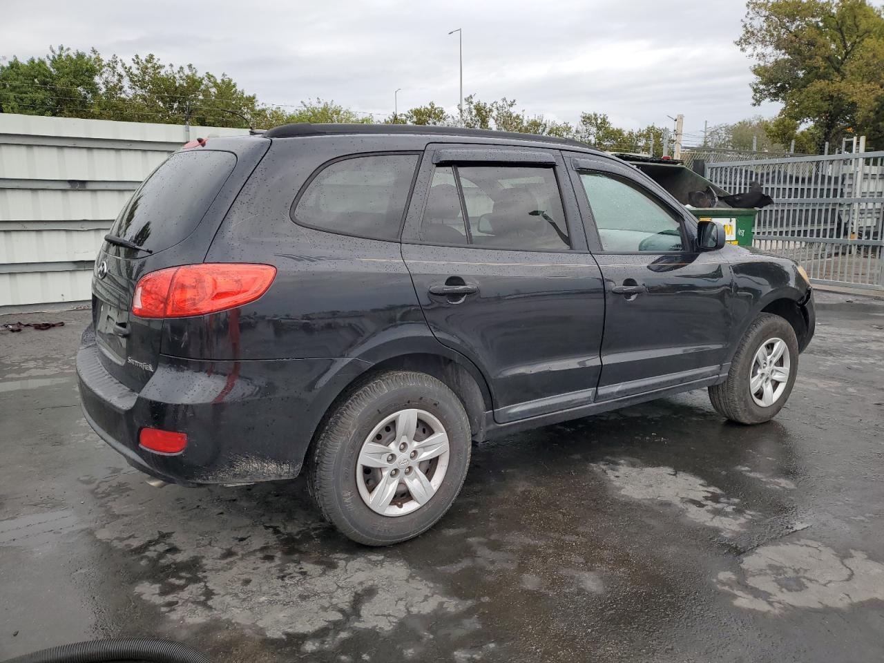 2009 Hyundai Santa Fe - Image 3