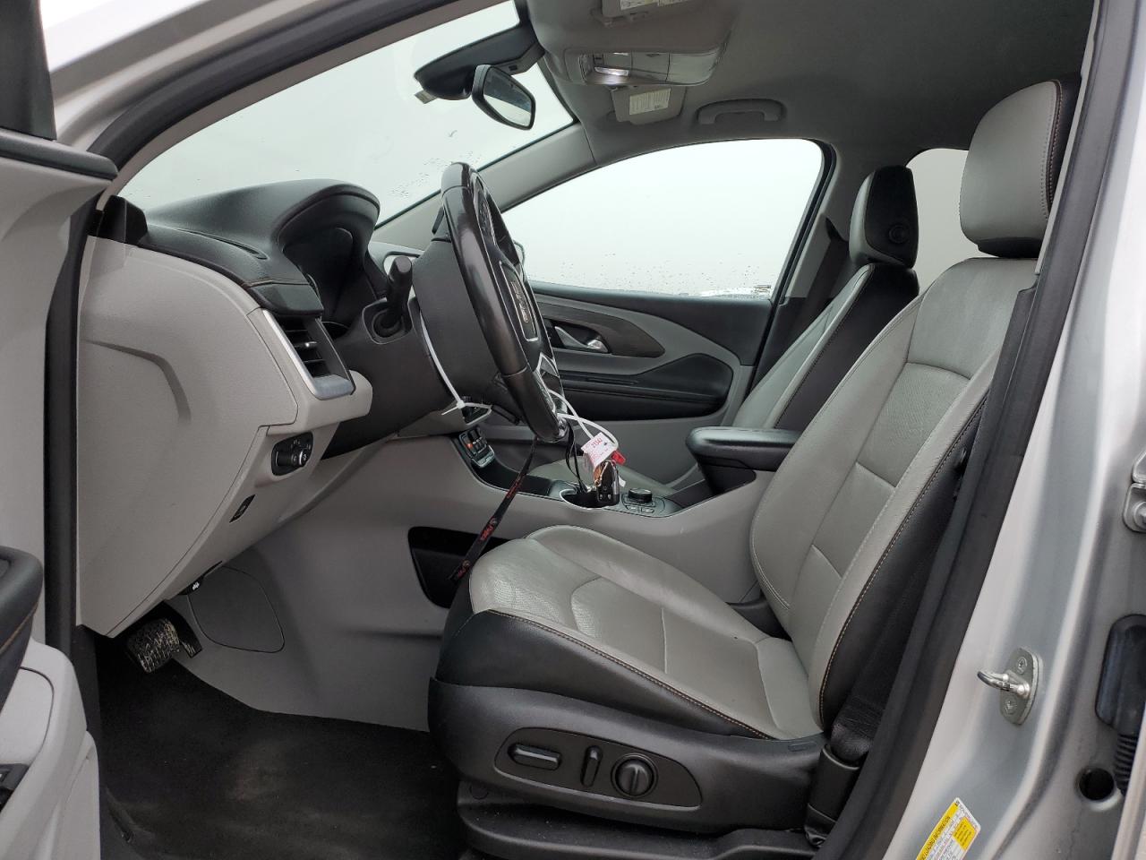 2020 GMC Terrain - Image 7