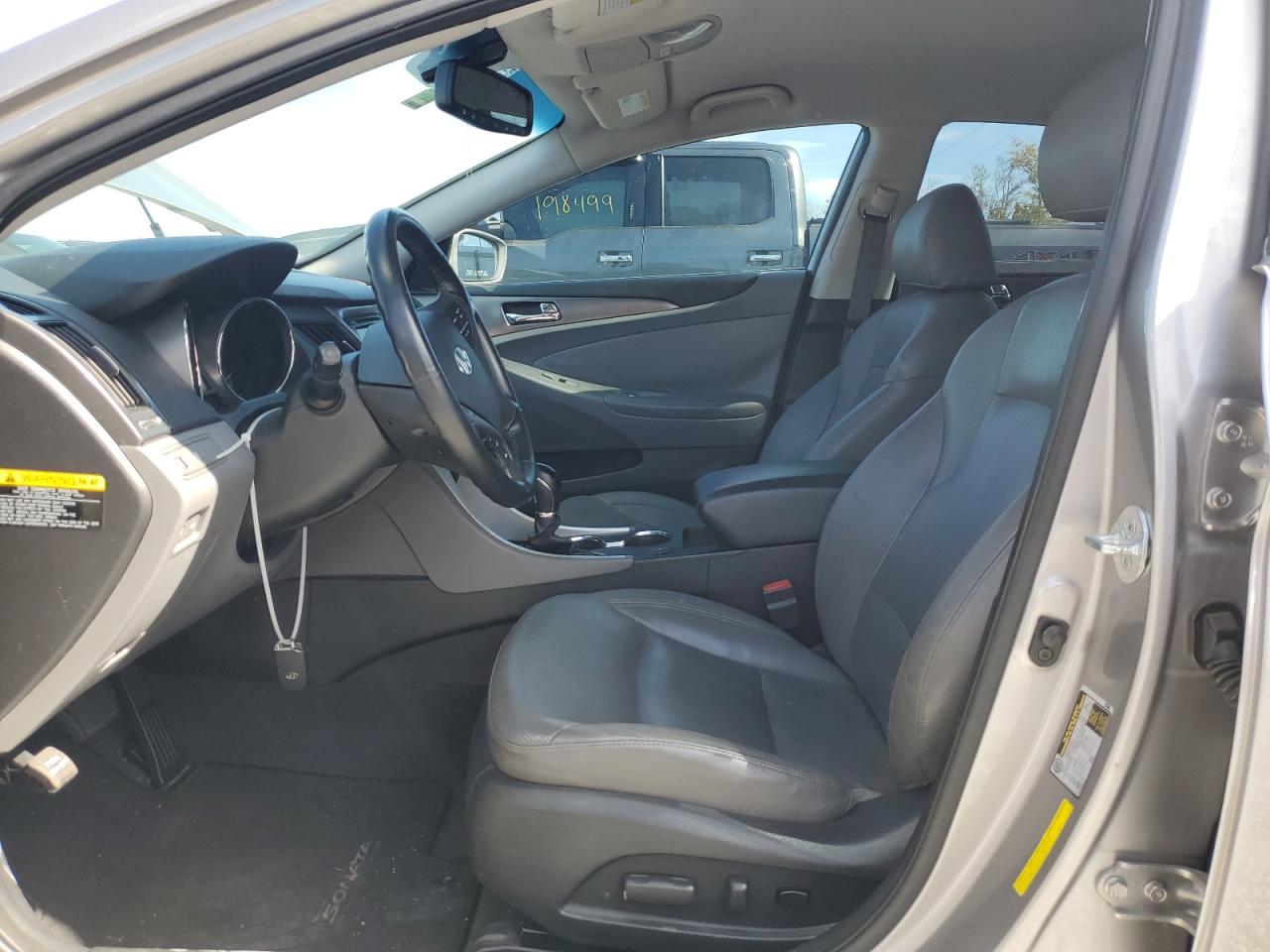 2013 Hyundai Sonata Hybrid VIN: KMHEC4A48DA098065 Lot: 42822575