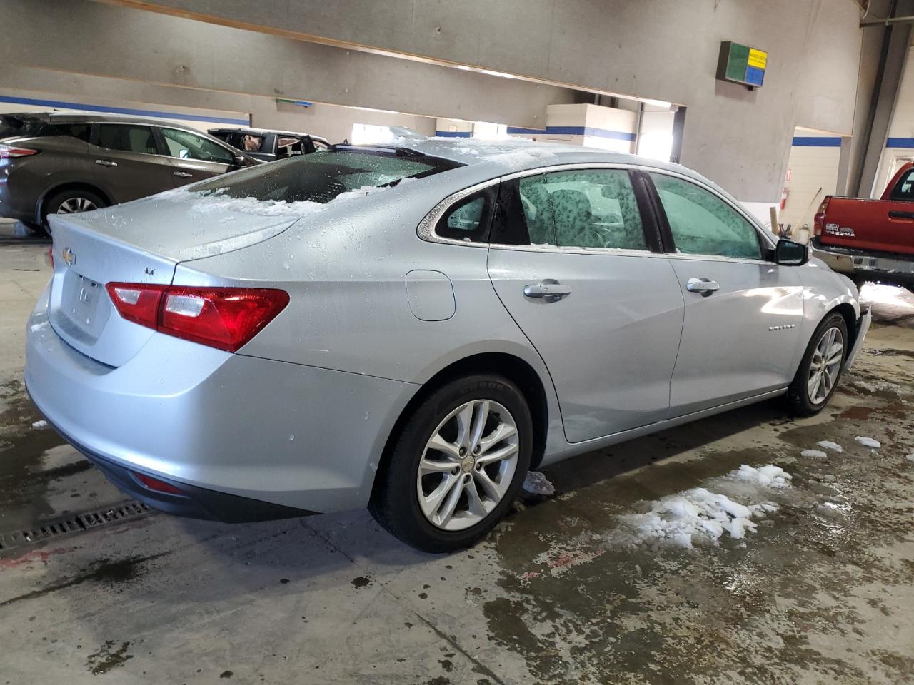 VIN 1G1ZD5ST3JF152958 2018 CHEVROLET MALIBU no.3