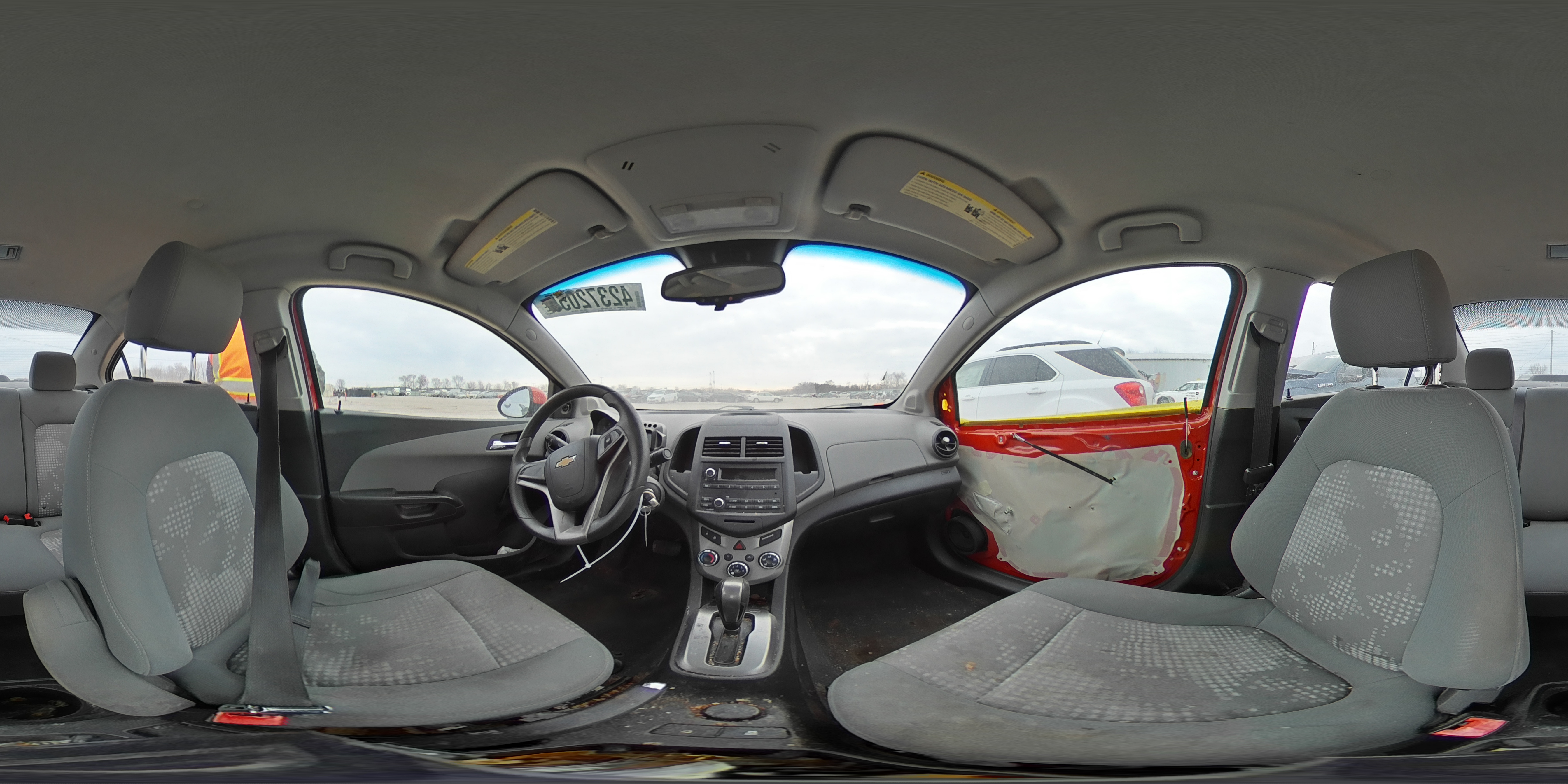 2013 Chevrolet Sonic - Image 15