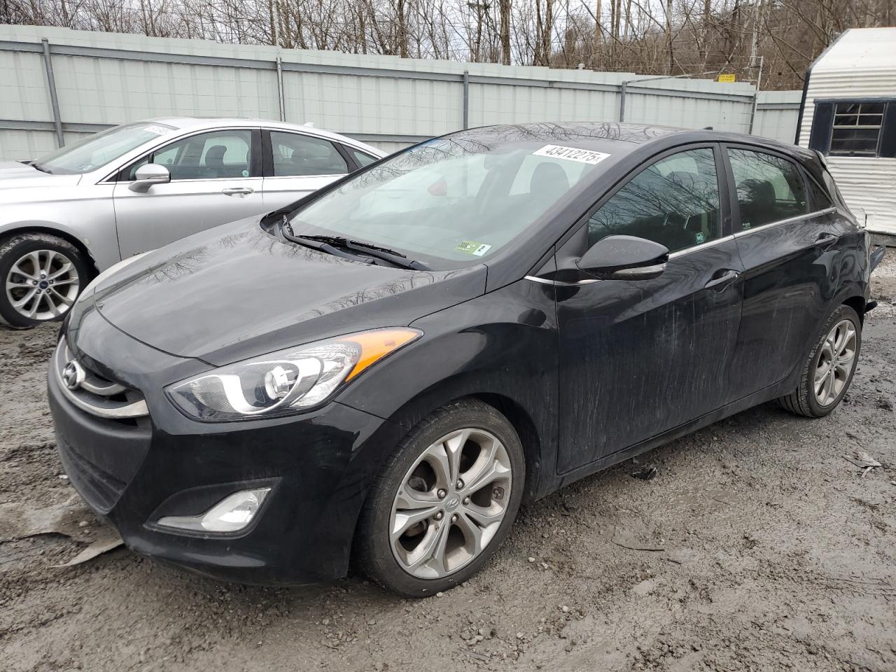 2013 Hyundai Elantra - Image 1