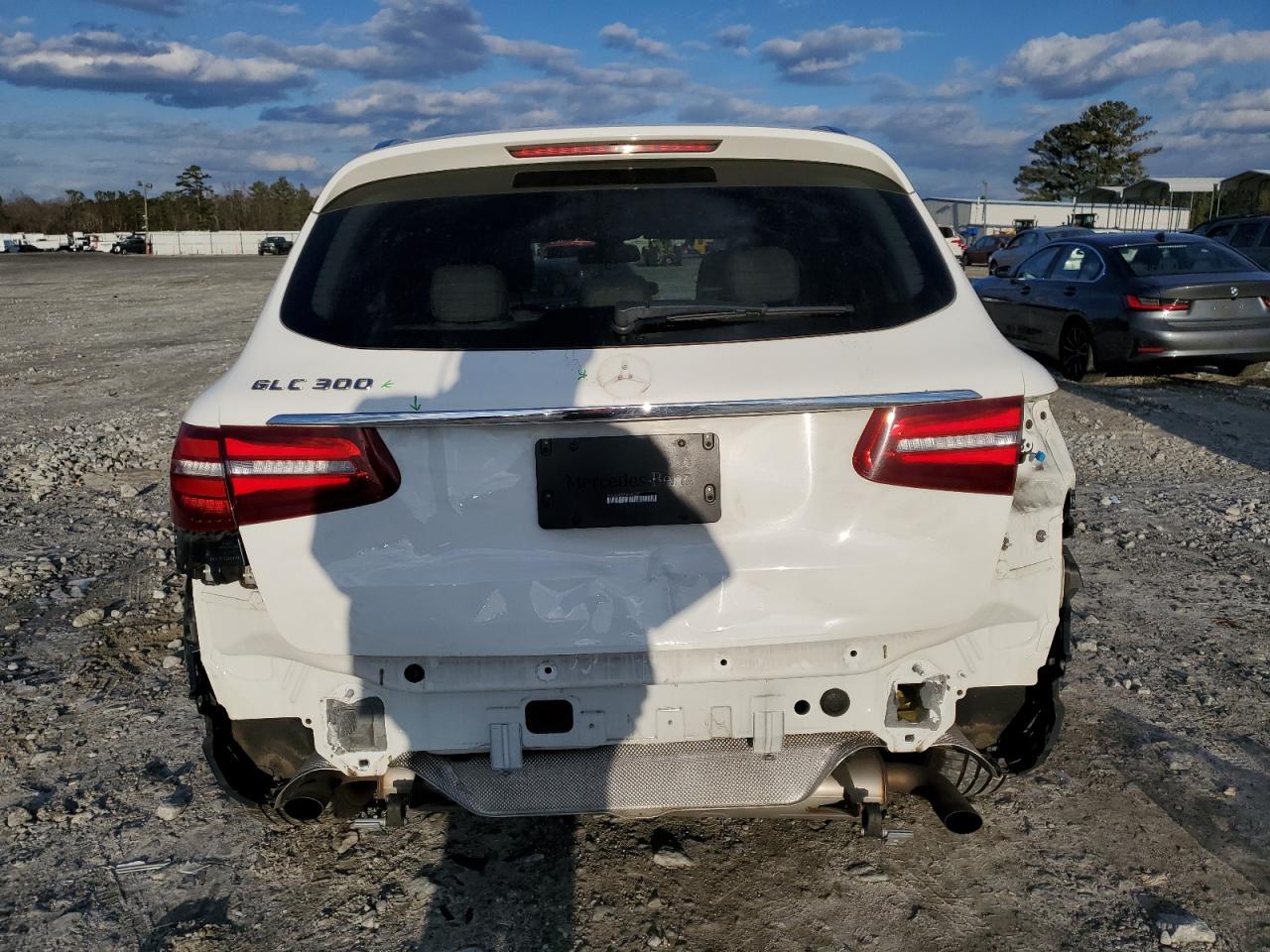 2018 Mercedes-Benz GLC - Image 6