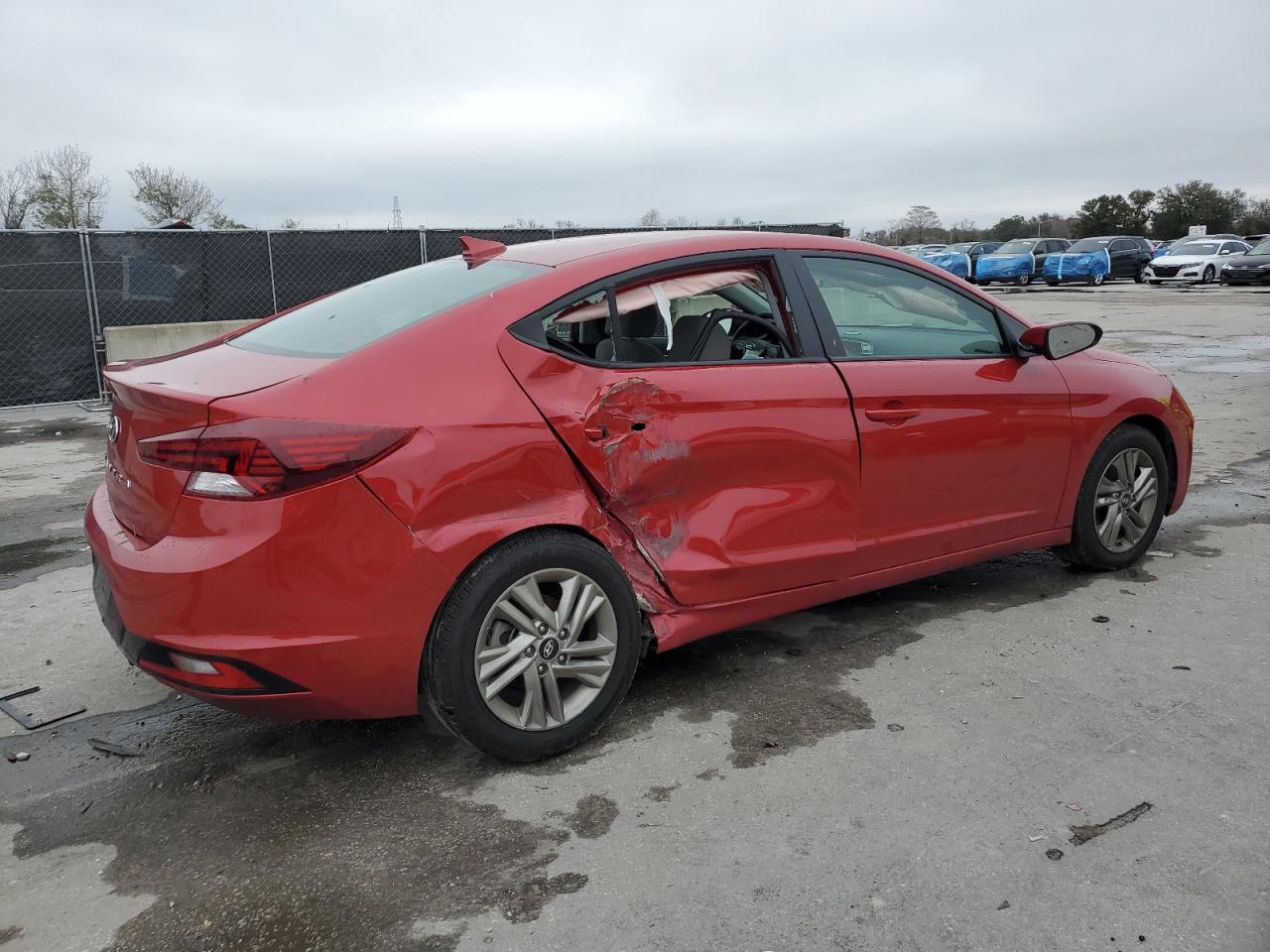 2020 Hyundai Elantra - Image 3