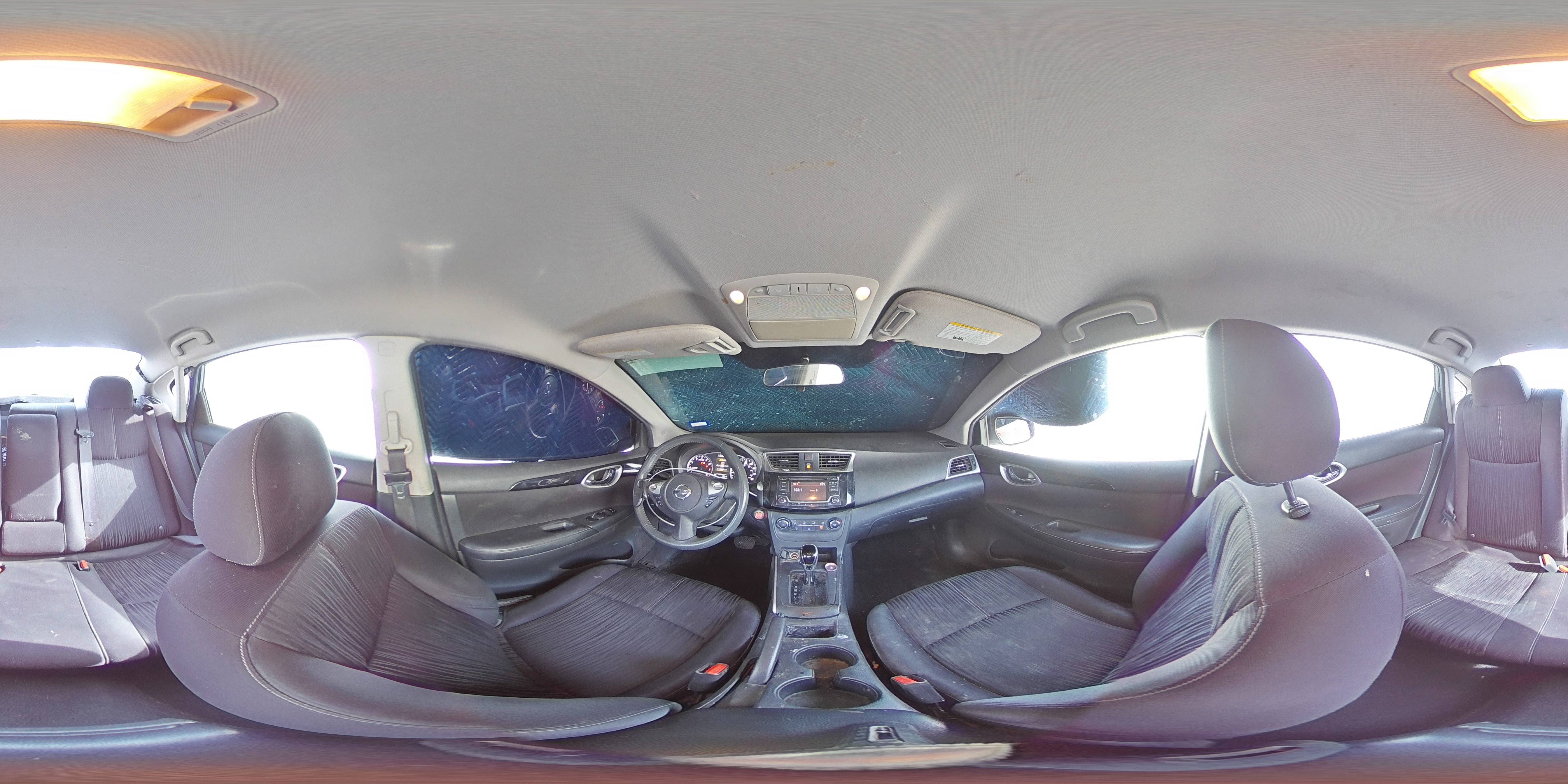 2016 Nissan Sentra - Image 13