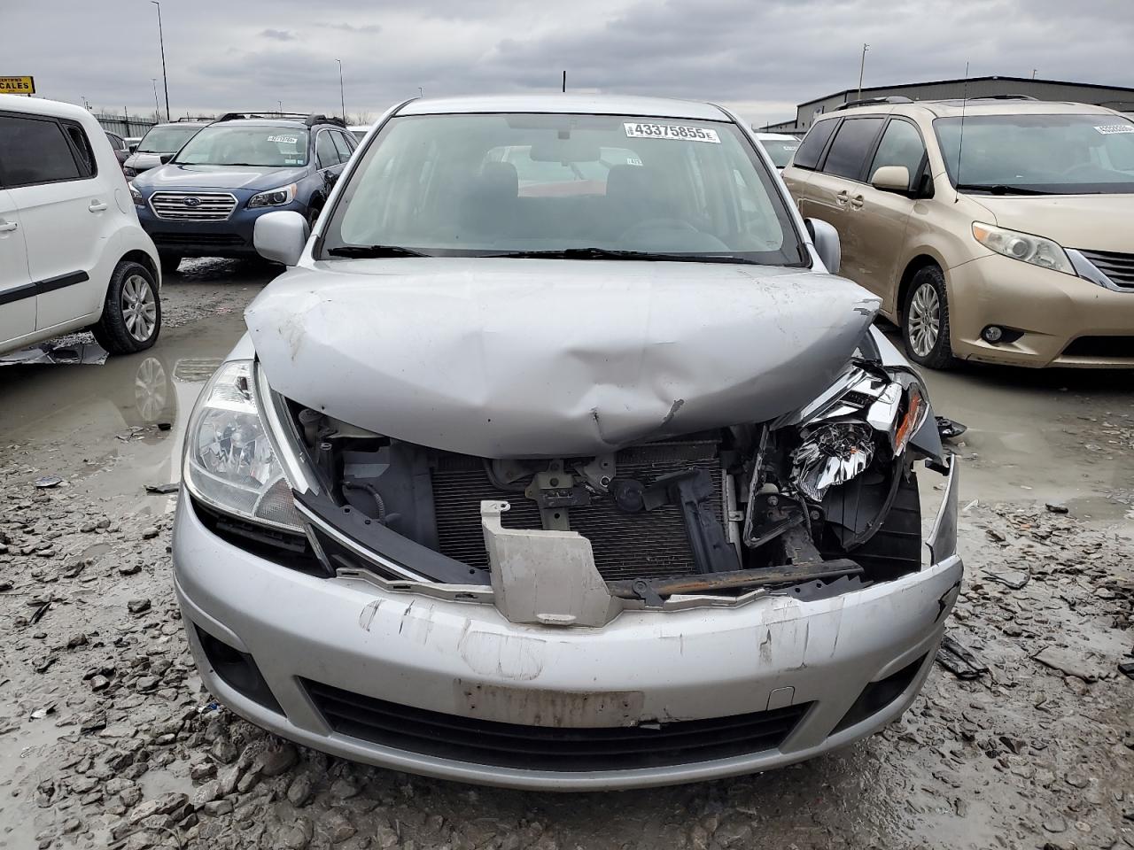 2011 Nissan Versa - Image 5