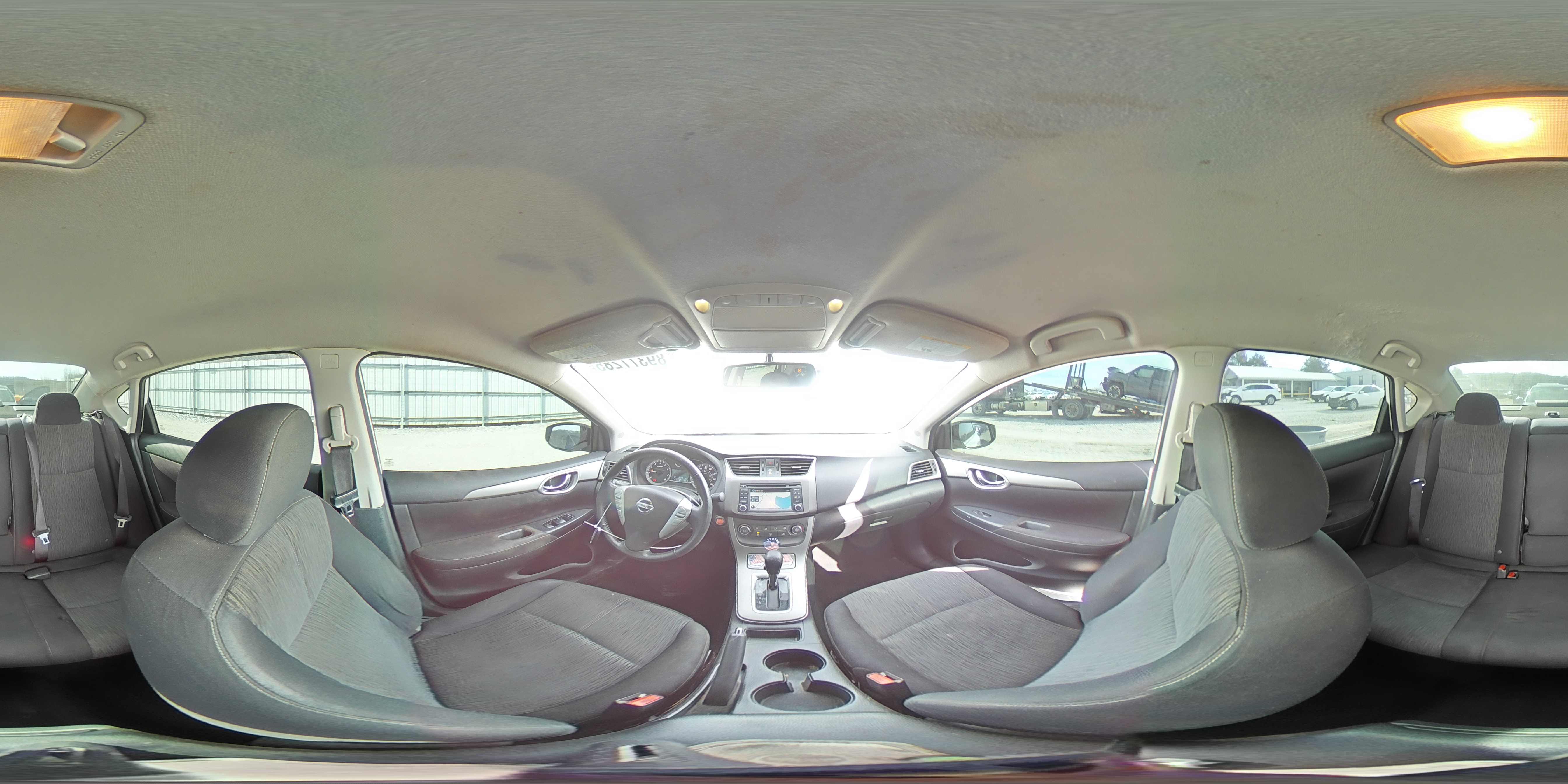 2014 Nissan Sentra - Image 12