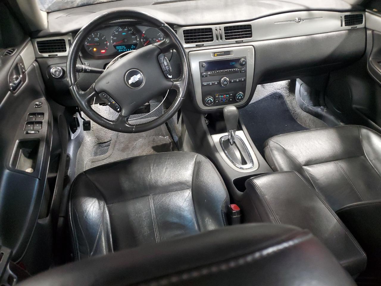 2008 Chevrolet Impala - Image 8