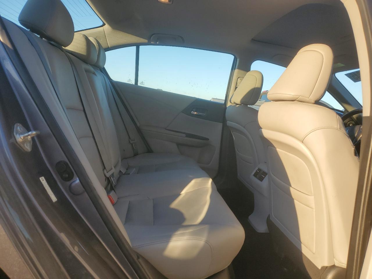 2014 Honda Accord - Image 10