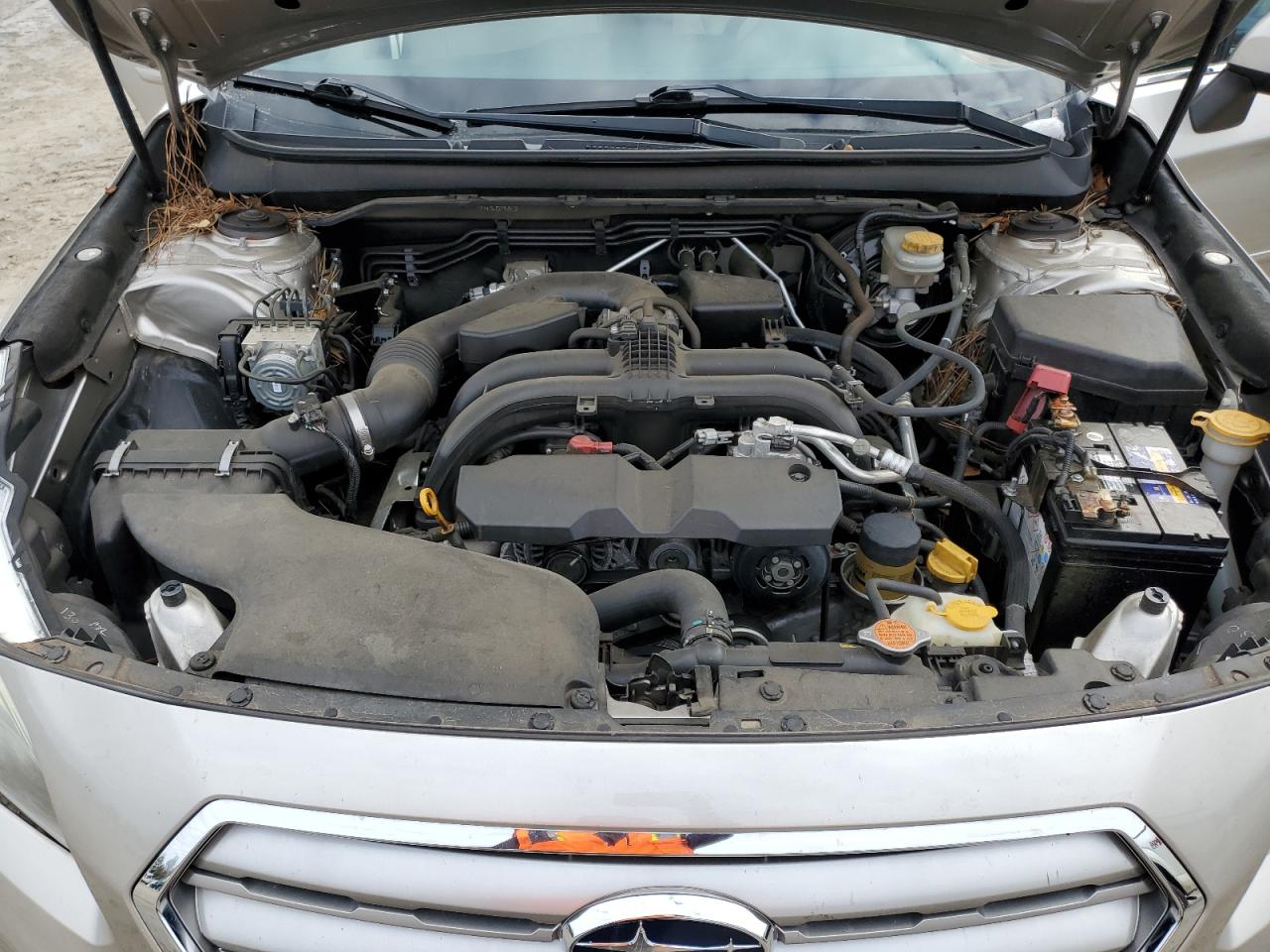 2015 Subaru Outback - Image 11