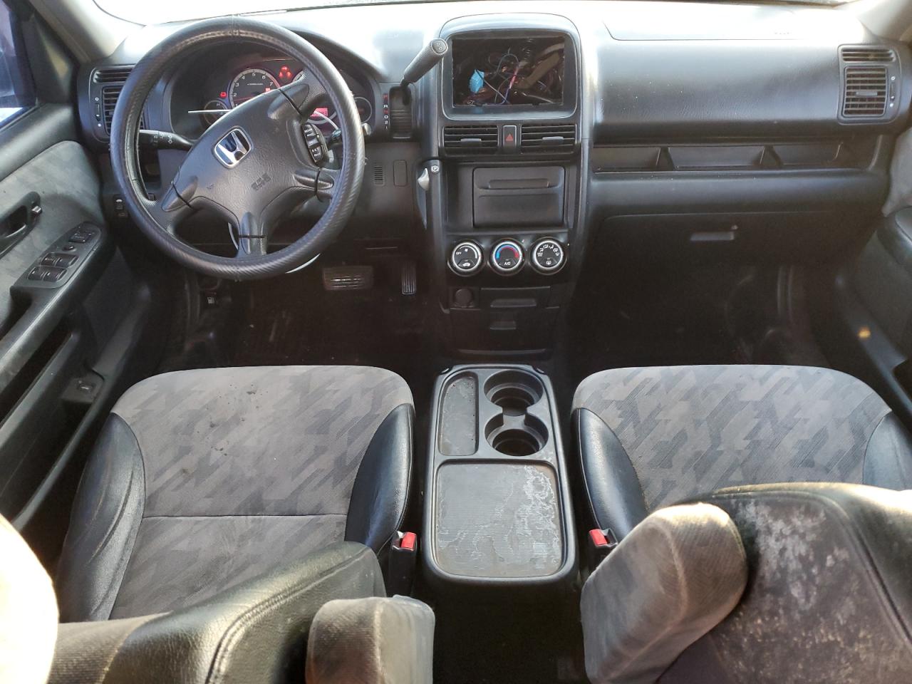 2003 Honda CR-V - Image 8
