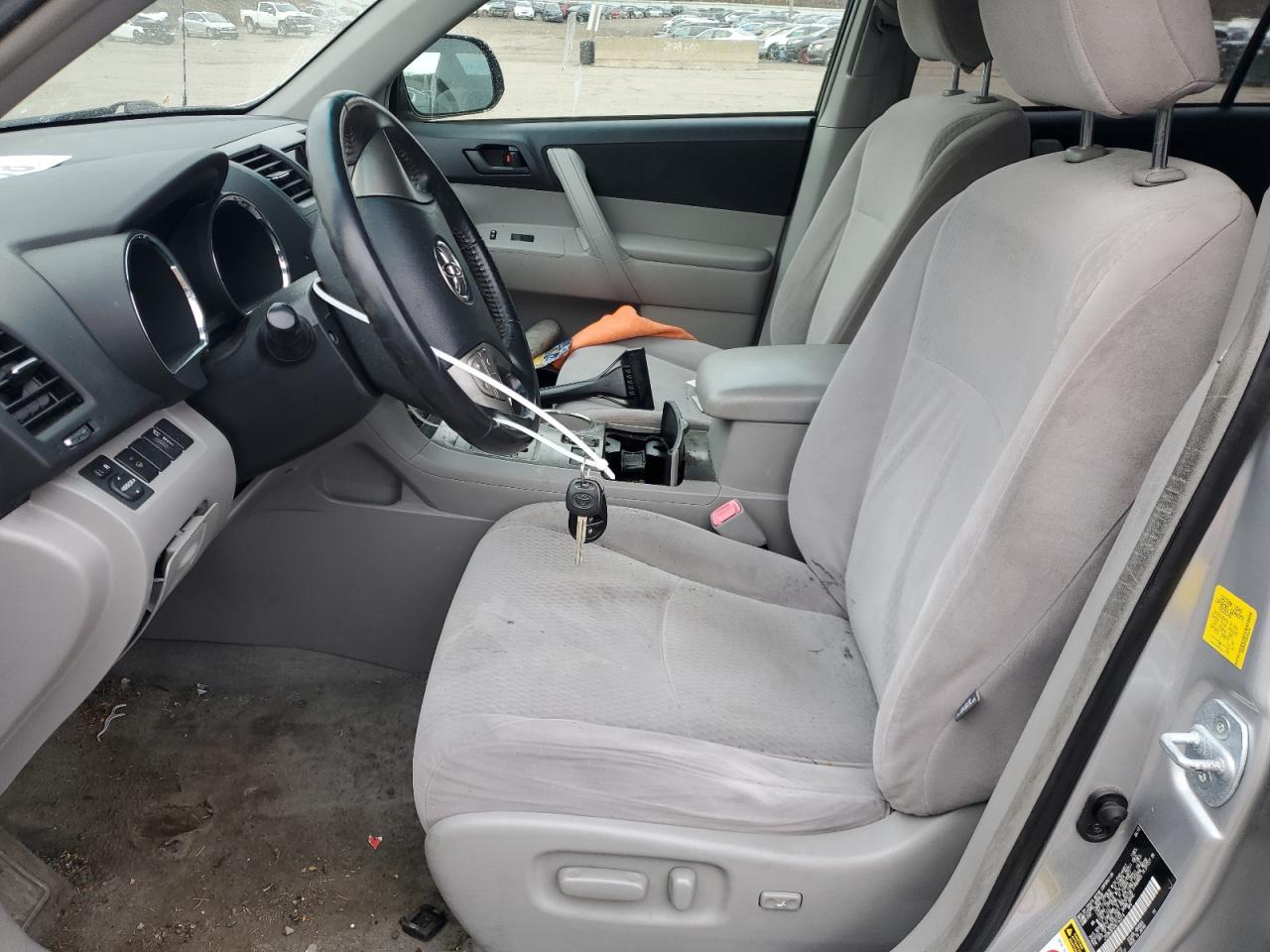2010 Toyota Highlander - Image 7