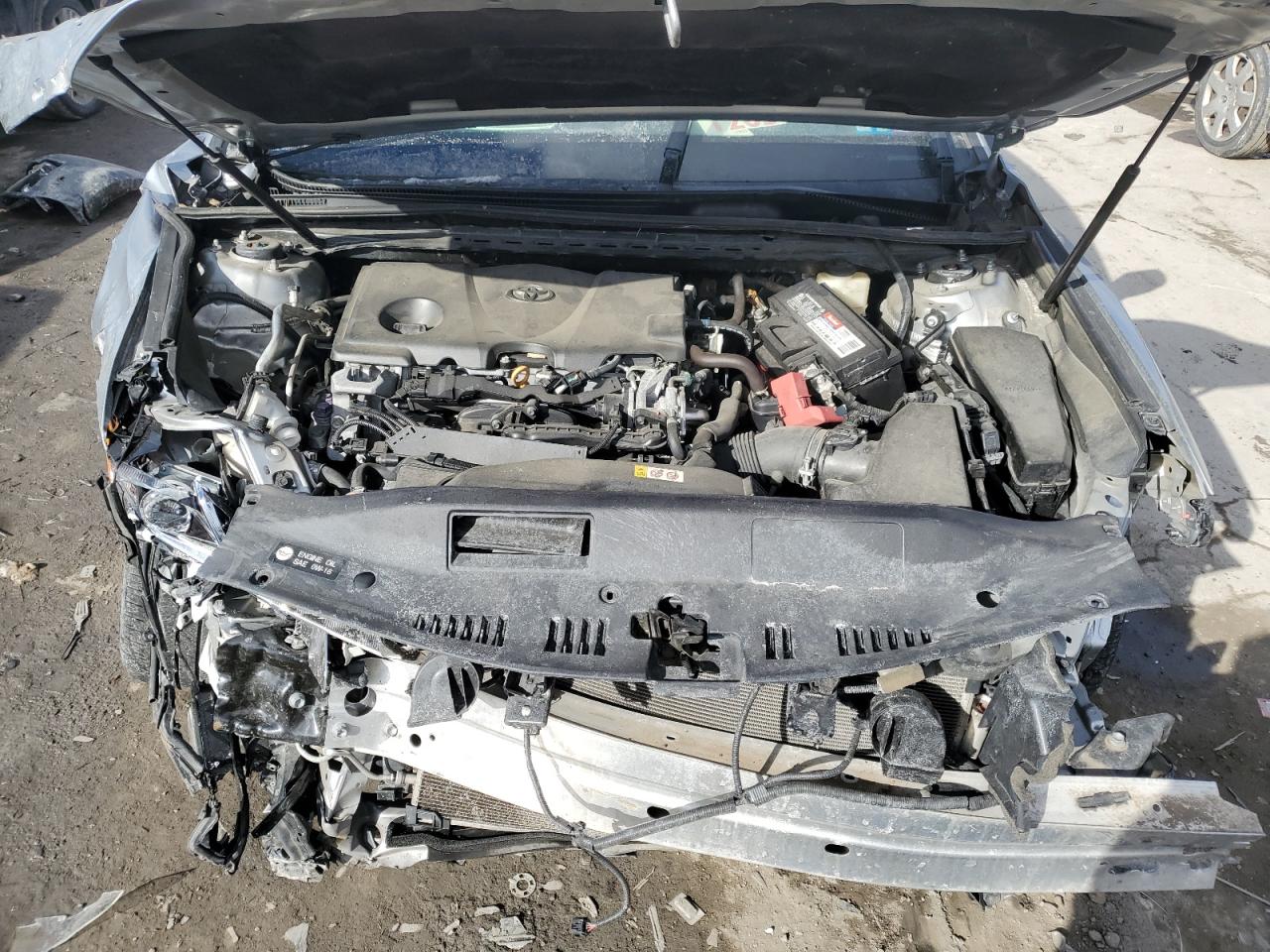 2018 Toyota Camry - Image 11