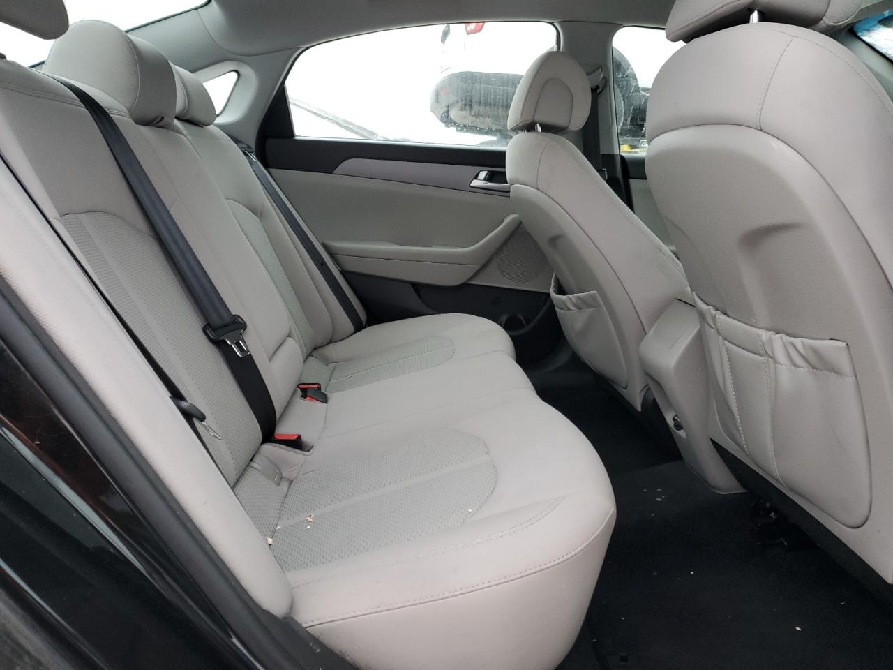 2015 Hyundai Sonata - Image 10