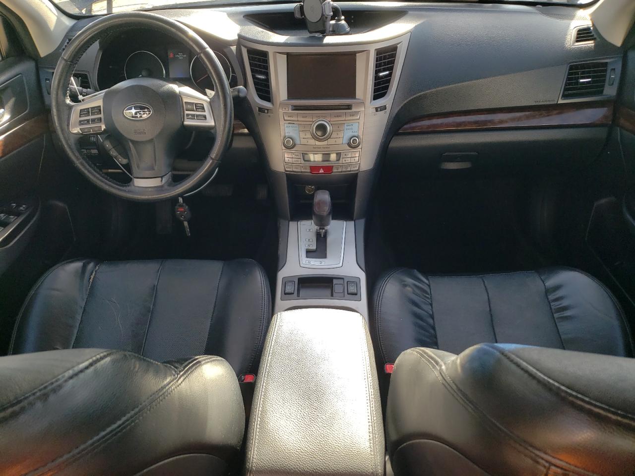2013 Subaru Legacy - Image 8
