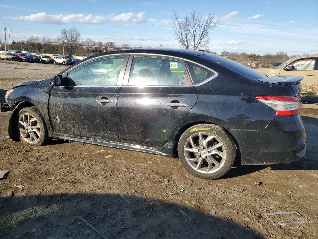 2013 Nissan Sentra - Image 2