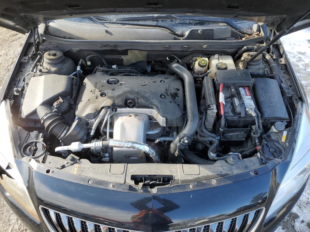 2017 Buick Regal - Image 11