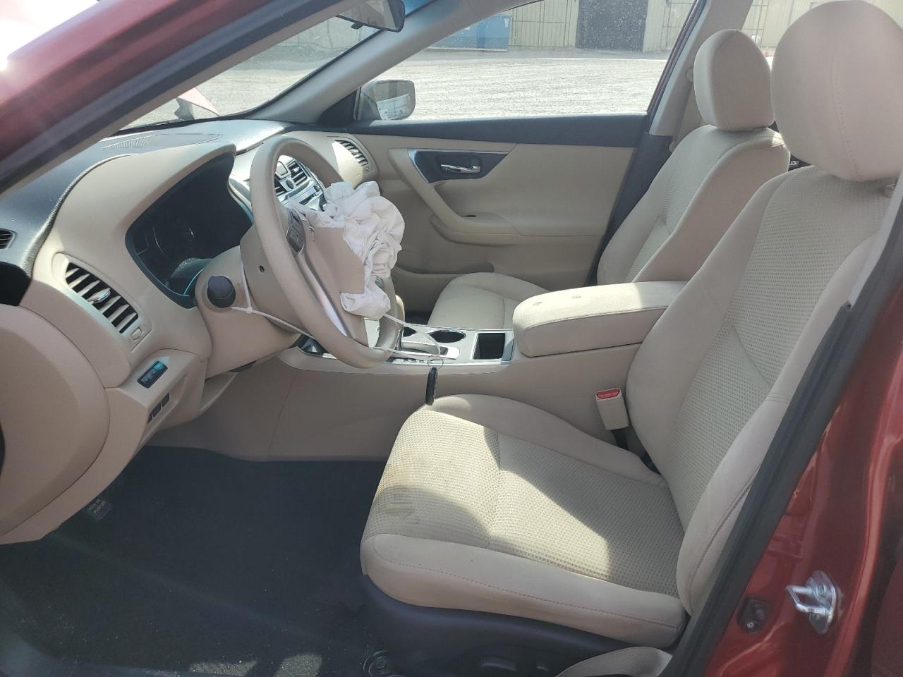 2015 Nissan Altima - Image 7