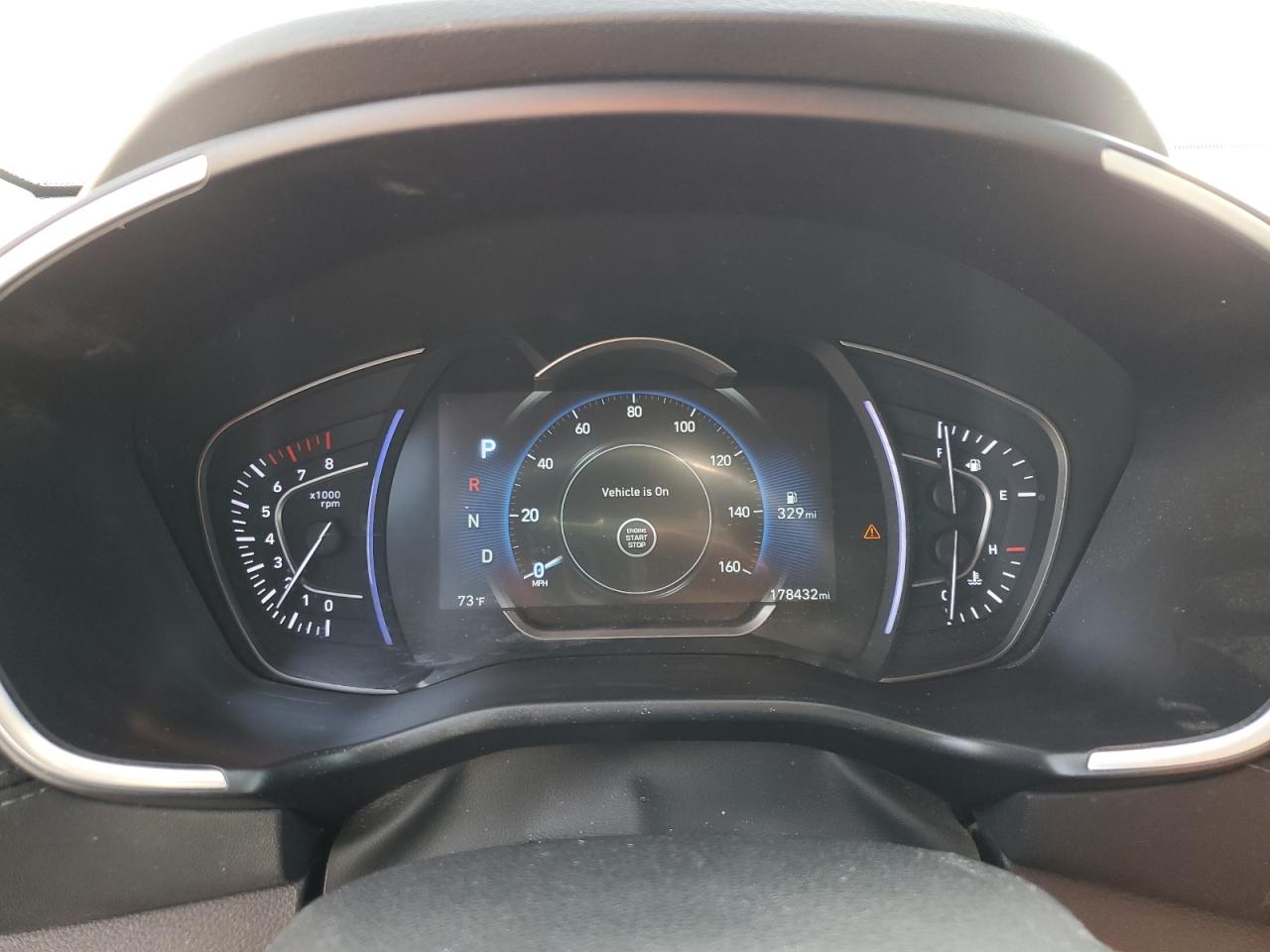 2019 Hyundai Santa Fe - Image 9