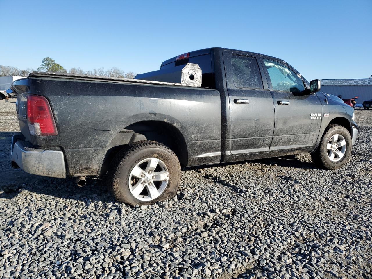 2017 RAM 1500 - Image 3
