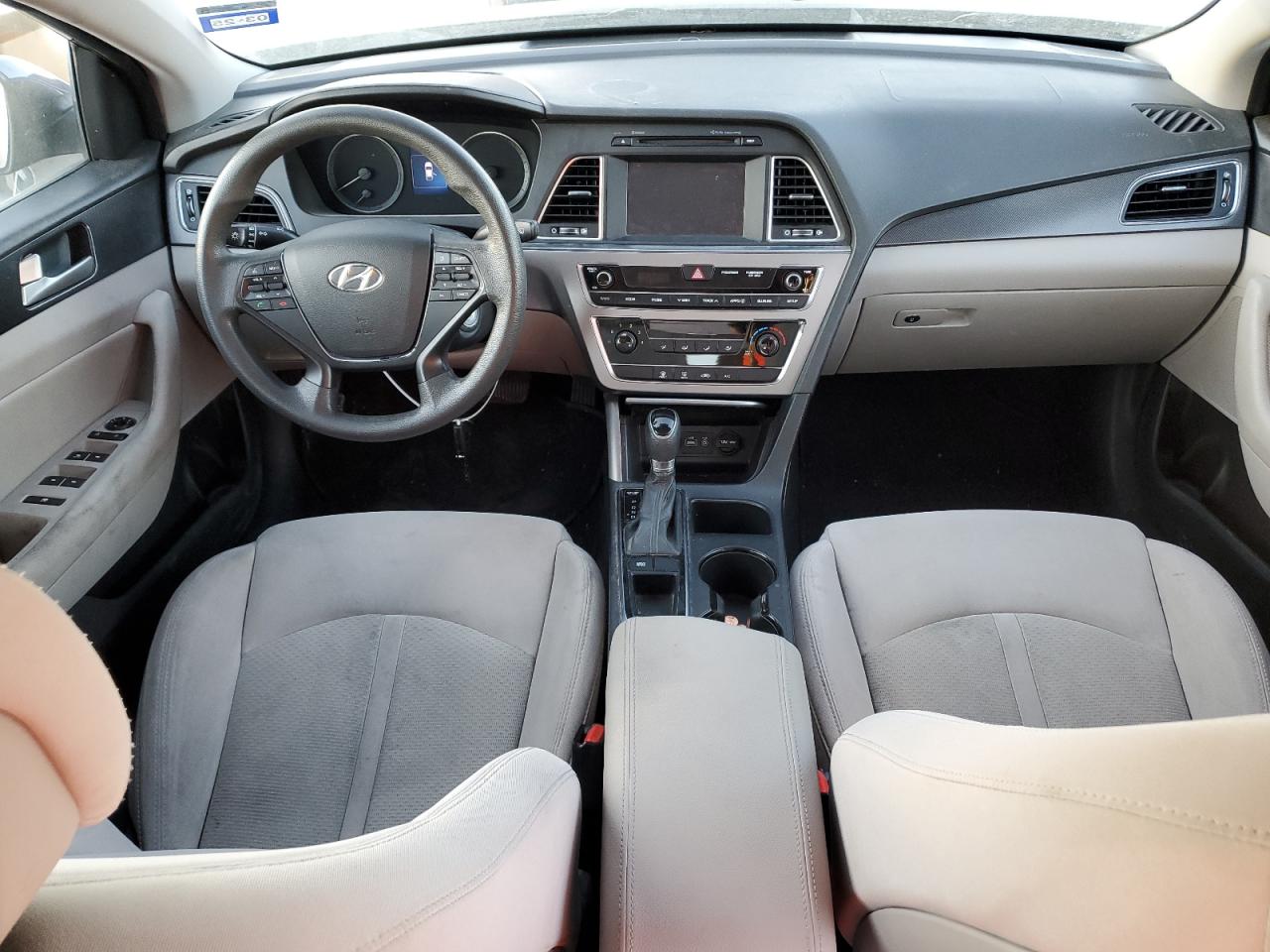 2017 Hyundai Sonata - Image 8