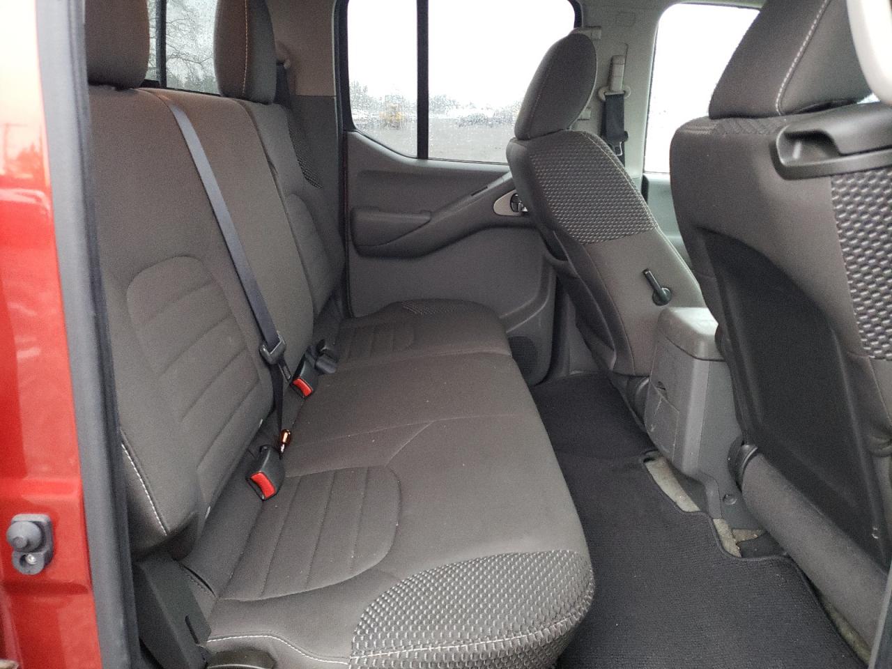 2014 Nissan Navara (Frontier) - Image 10