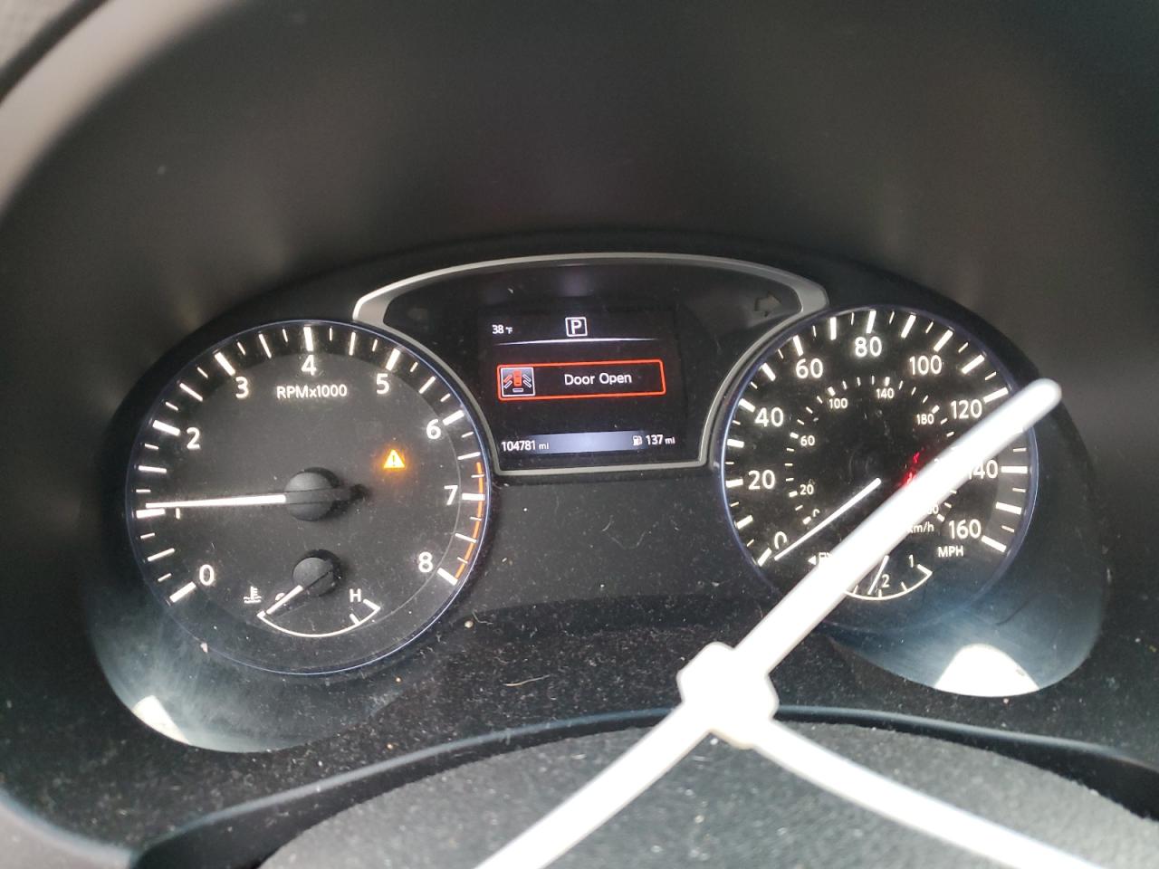 2017 Nissan Altima - Image 9