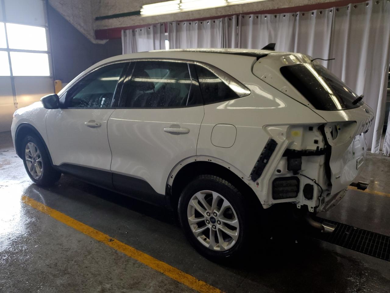2021 Ford Escape - Image 2