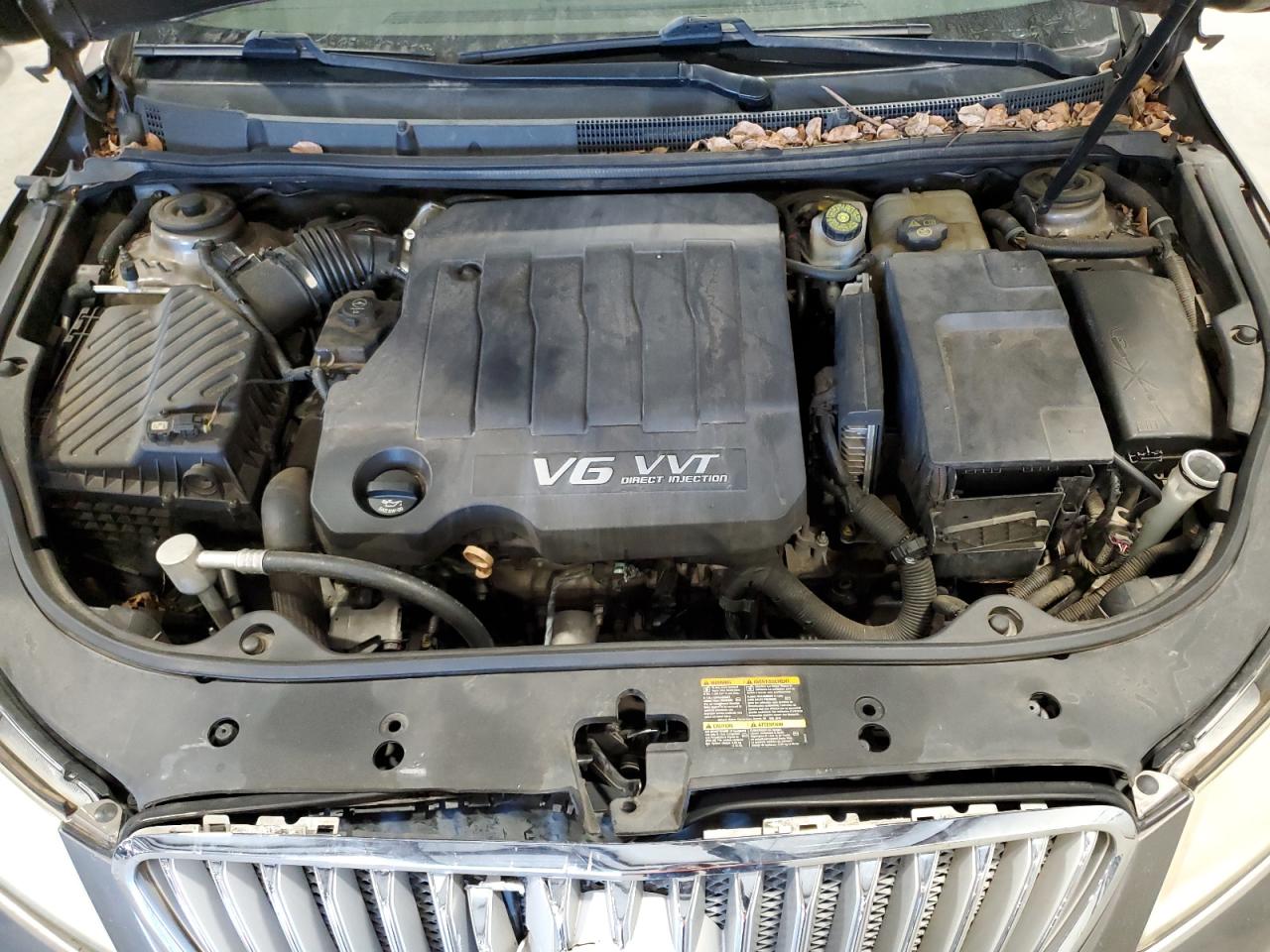 2010 Buick LaCrosse - Image 12