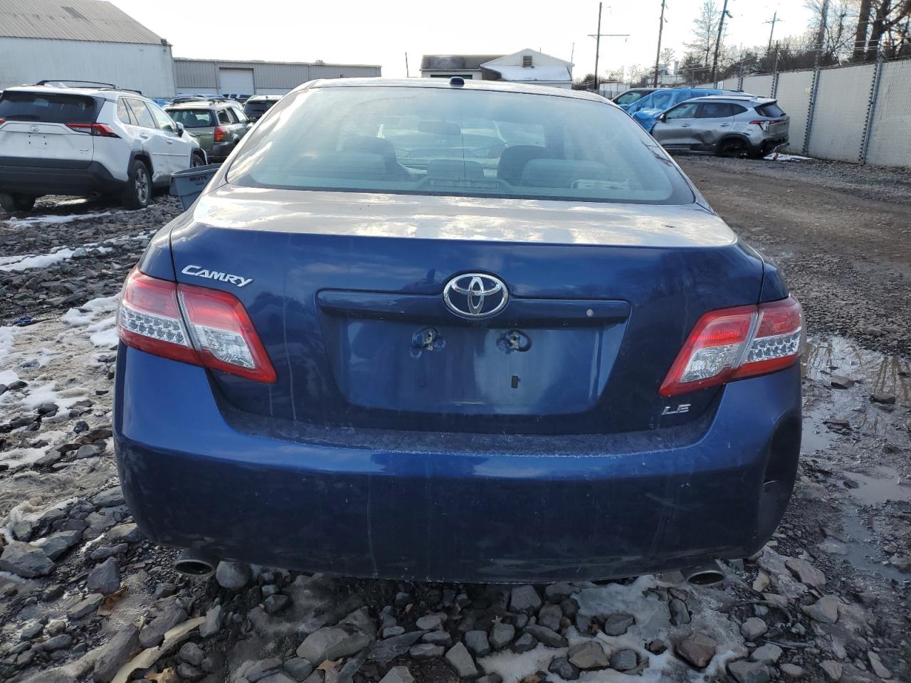 2011 Toyota Camry - Image 6