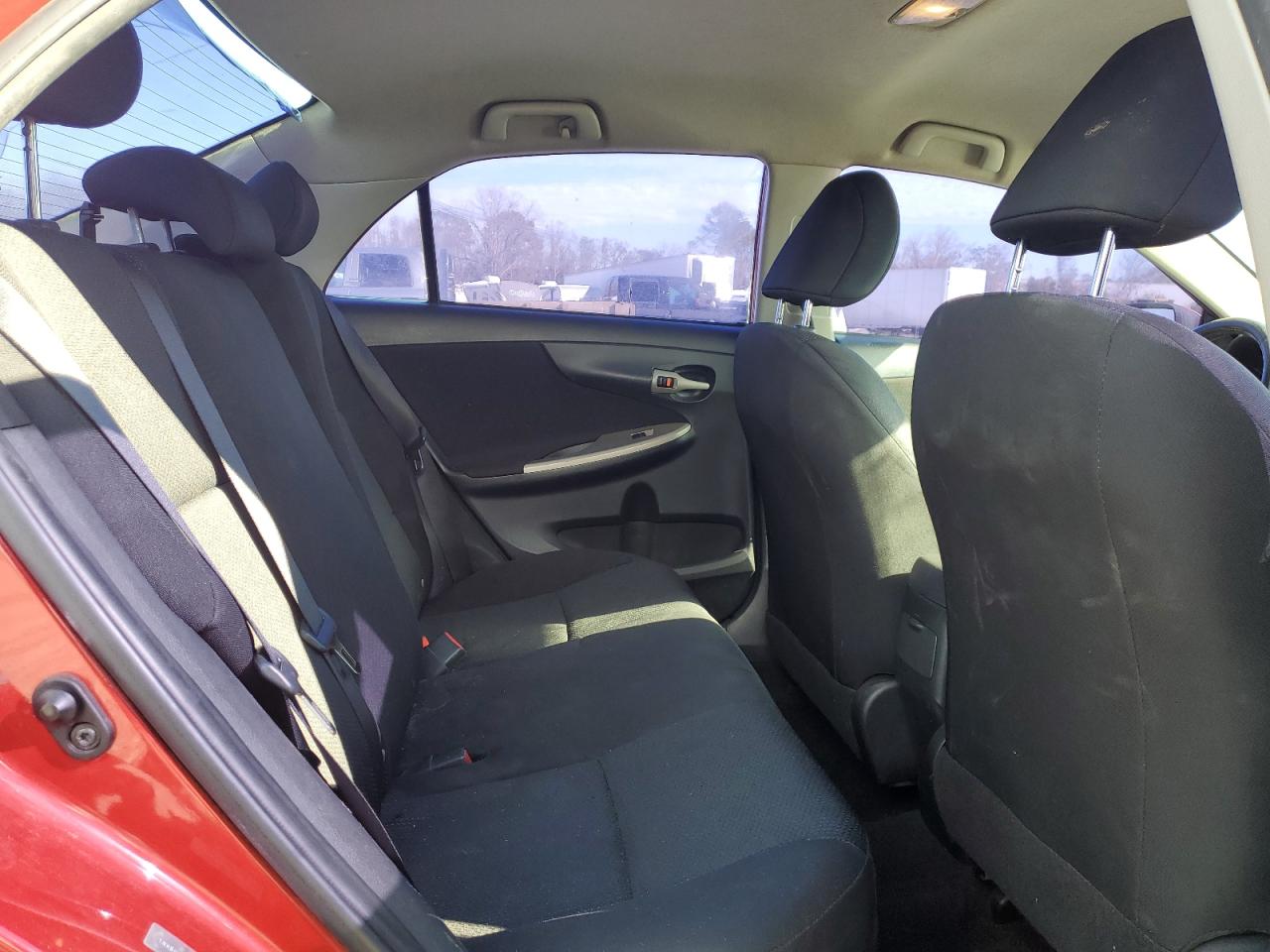 2010 Toyota Corolla - Image 10