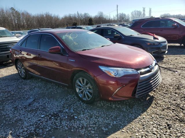 Седаны TOYOTA CAMRY 2016 Красный