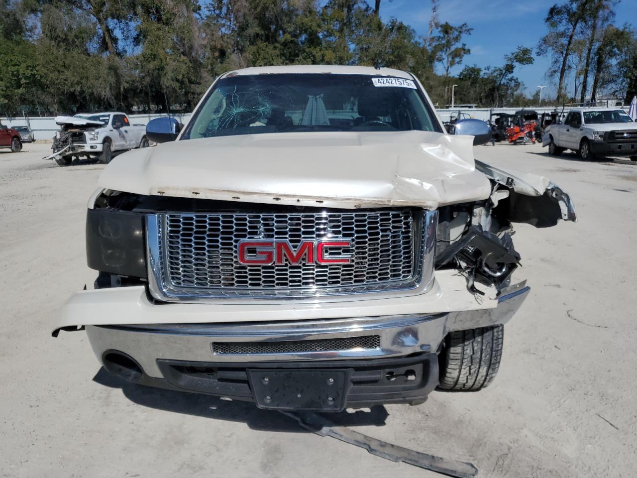 2011 GMC Sierra - Image 5