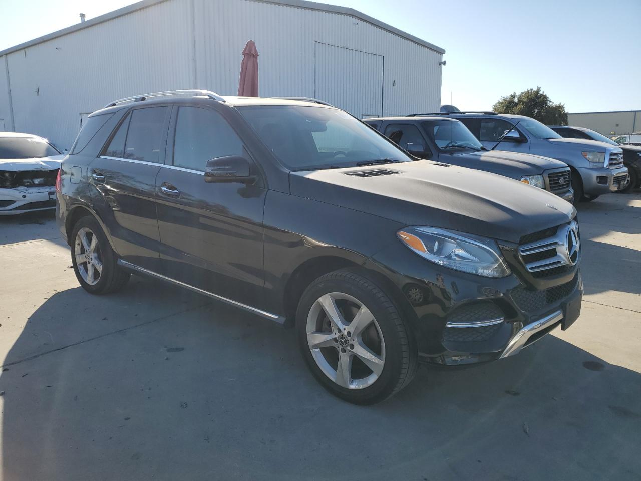 2018 Mercedes-Benz GLE - Image 4