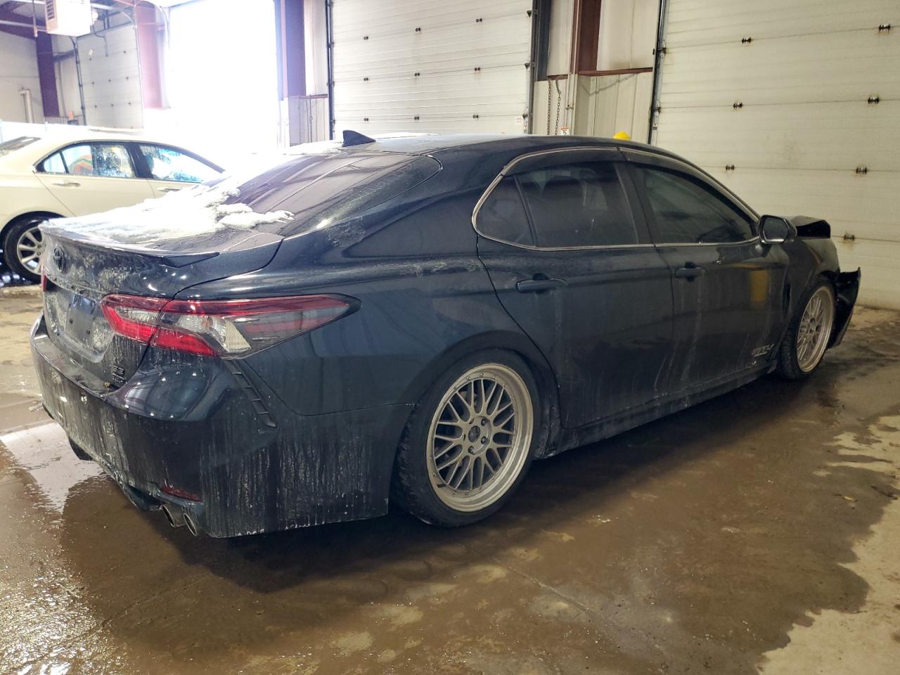 2021 Toyota Camry - Image 3