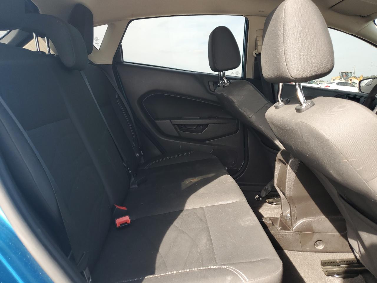2017 Ford Fiesta - Image 10