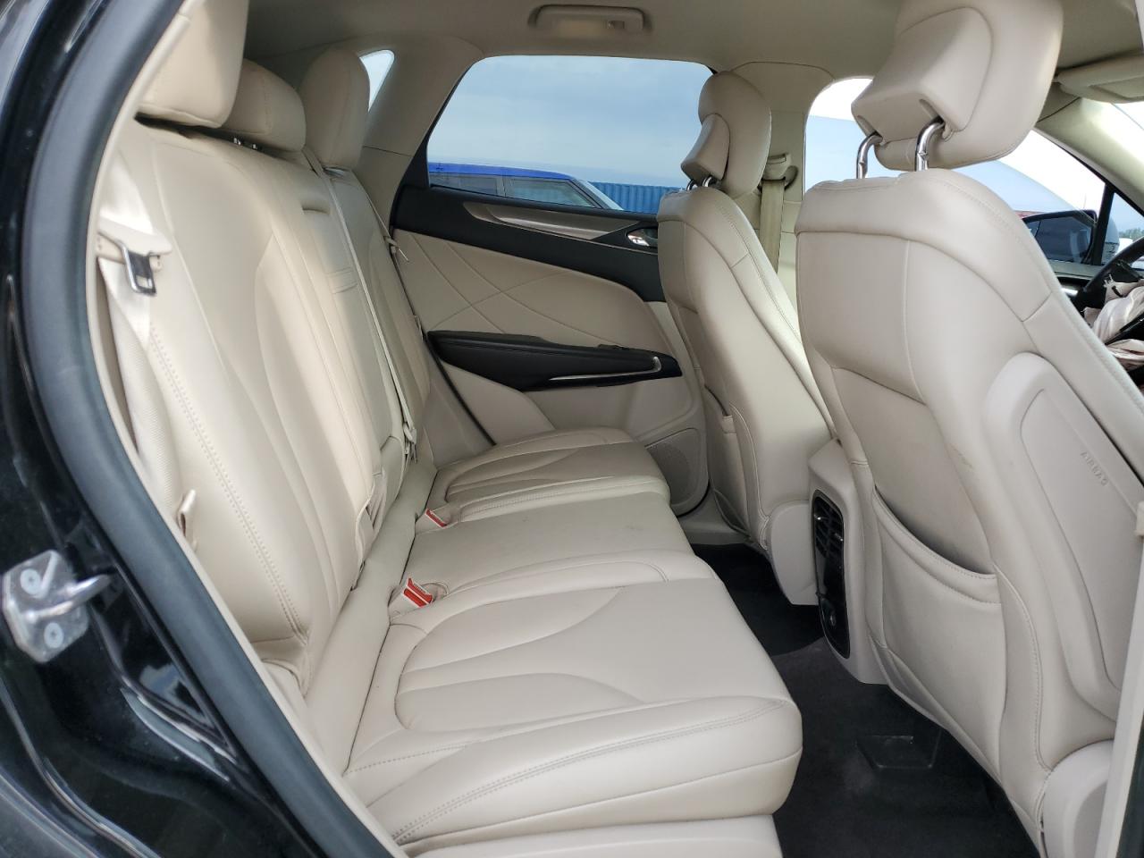 2018 Lincoln MKC - Image 11