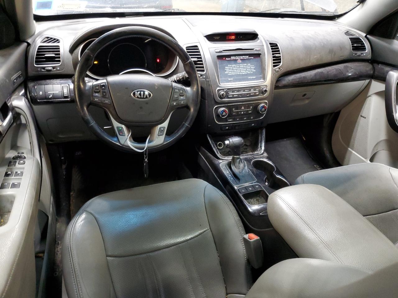 2015 Kia Sorento - Image 8