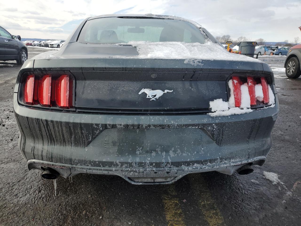 2016 Ford Mustang - Image 6