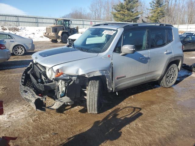 2015 Jeep Renegade Trailhawk