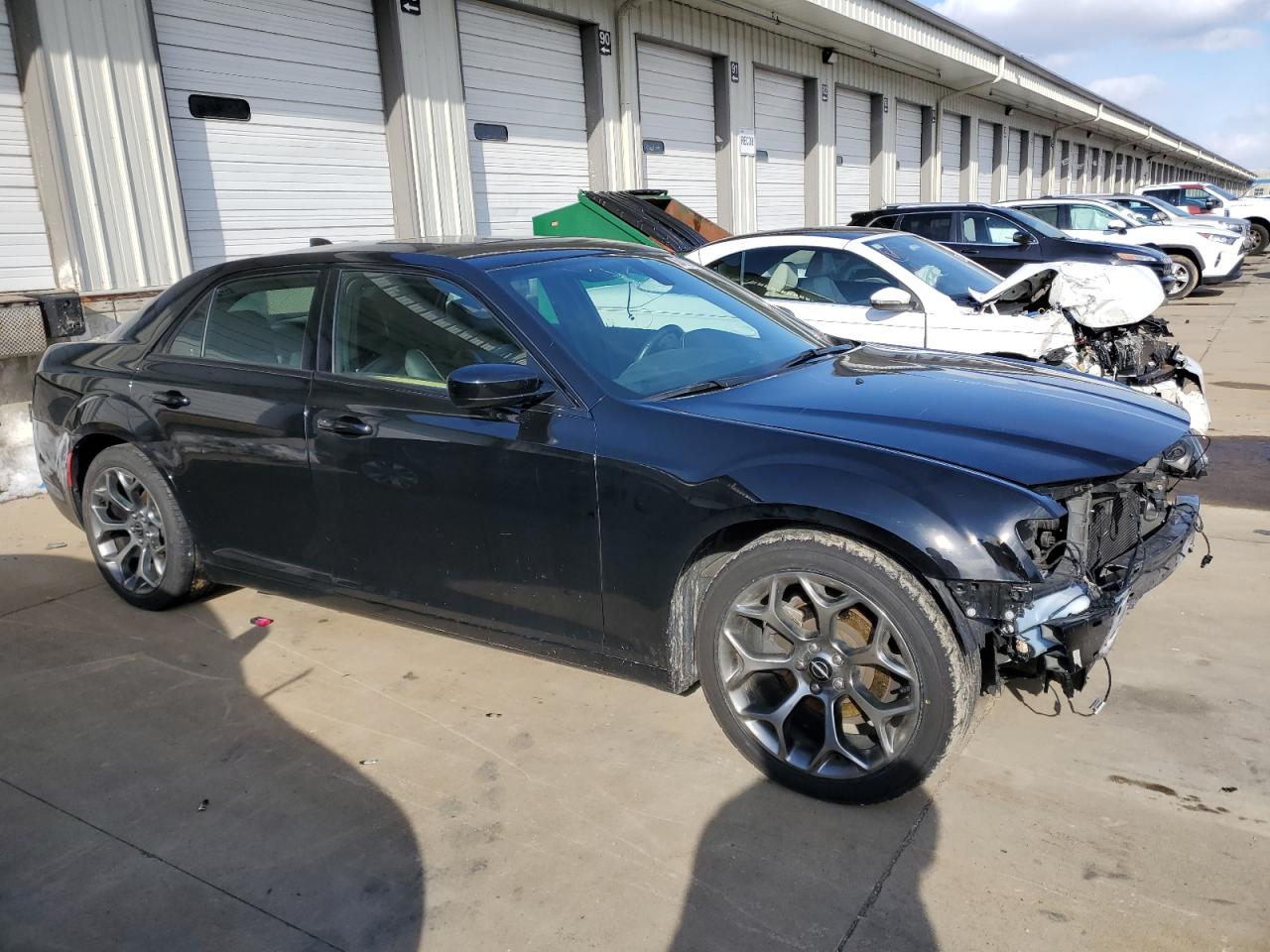 2016 Chrysler 300 - Image 4